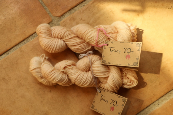 草木染のス－パ－ウオッシュメリノウ－ル100％　編みやすく、最高の手触り！　Sakura 6枚目の画像