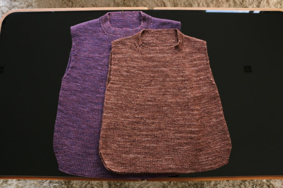 Delilah　脱ぎ着がとっても楽な手染めの総ゴム編みのベスト　　S size 7枚目の画像