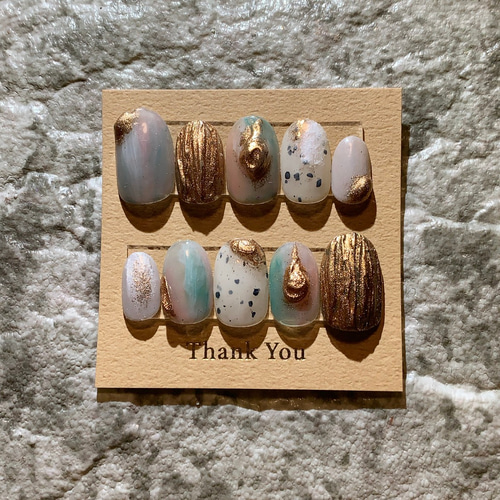 no.13«オーダー受付中»天然石風 ニュアンスネイル グリーン ミラー