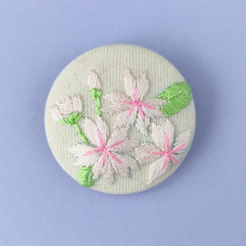 満開の桜刺繍ブローチor刺繍ヘアゴム ブローチ かなちゃん手刺繍