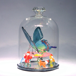 ガラスの蝶と小人達（カラスアゲハ）受注制作品 3枚目の画像