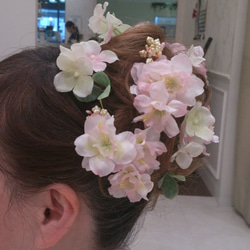 アレンジ自由♪SAKURAと紫陽花のヘッドドレス～Cherry blossoms in full bloom～ 1枚目の画像