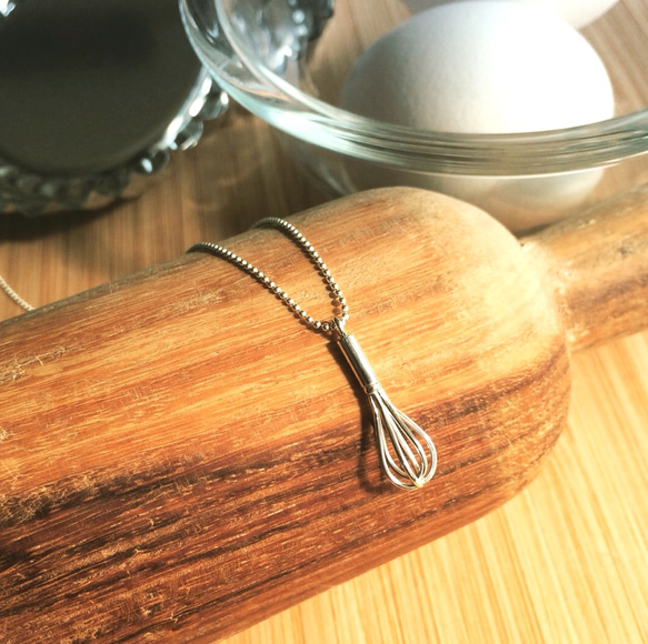 Silver necklace『whisk』 1枚目の画像