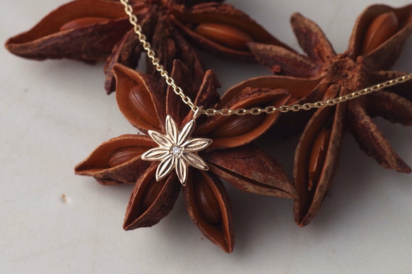 K10/diamond necklace『star anise』 第1張的照片