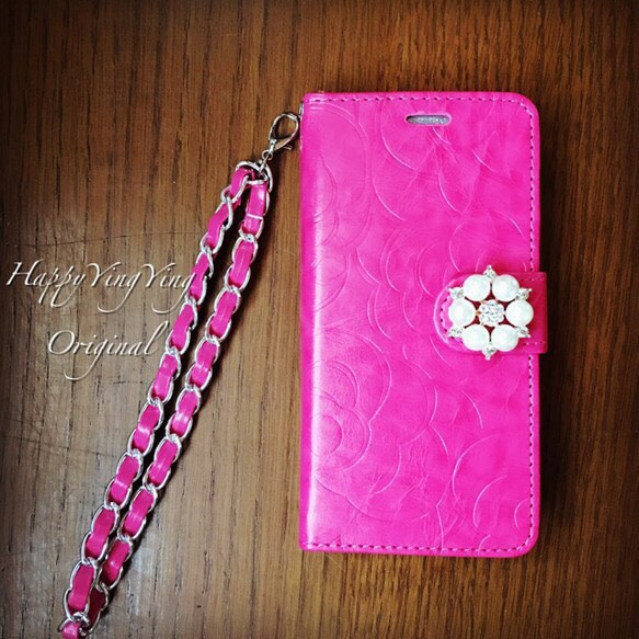 【iPhone6/6S】花模様ピンク手帳型チェーン付き 1枚目の画像
