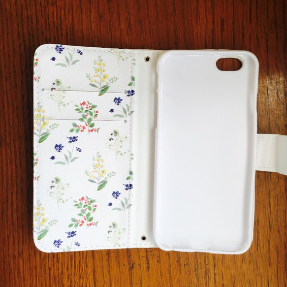 【XperiaZ3】白ケース花柄（穴2）手帳型★菊花ビジュー 3枚目の画像
