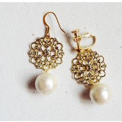 棉珍珠和花[耳環和耳環] 第1張的照片