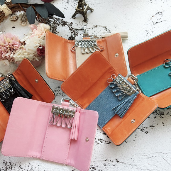 鑰匙包、鑰匙圈、鑰匙圈、鑰匙盒、卡片鑰匙 第2張的照片