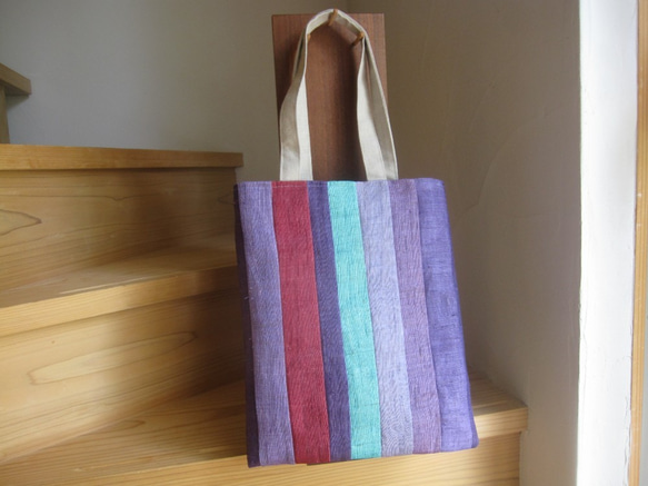 葛麻手染め布　つなぐnanairo-fabric 縦型スクエアト－トバック（紫陽花） fabric 葛麻手染め布　つなぐnanairo 紫陽花 Couluer染色デザイン工房オリジナル手染め布 つなぐnanairo