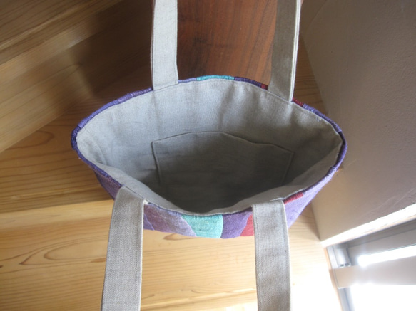 葛麻手染め布　つなぐnanairo-fabric 縦型スクエアト－トバック（紫陽花） fabric 葛麻手染め布　つなぐnanairo 紫陽花 Couluer染色デザイン工房オリジナル手染め布 つなぐnanairo