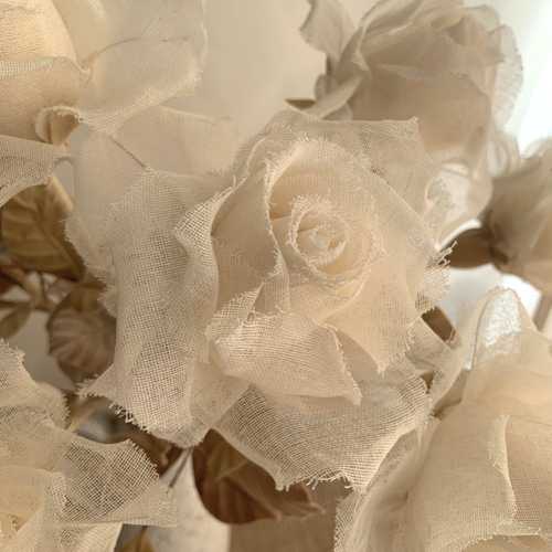 創作布染花薔薇 染め花・布花・アートフラワー 創作バラ インテリア空間・玄関