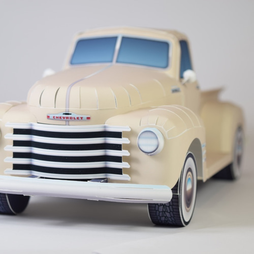 1960年代初めにシボレーヘビーダンプトラック、珍しい色のアサヒ玩具で