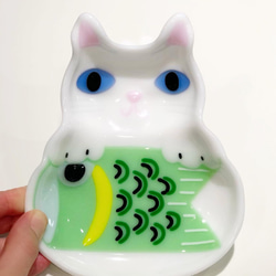 白ネコと鯉のぼりのお皿 2枚目の画像