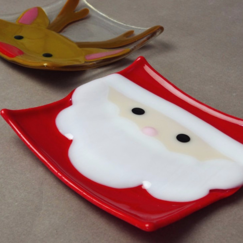 クリスマス】サンタクロースのお皿 大皿 petit chou chou 通販｜Creema 