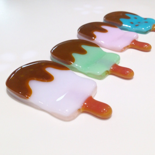 展示】クマさんのチョコミントアイスバー かたくっ