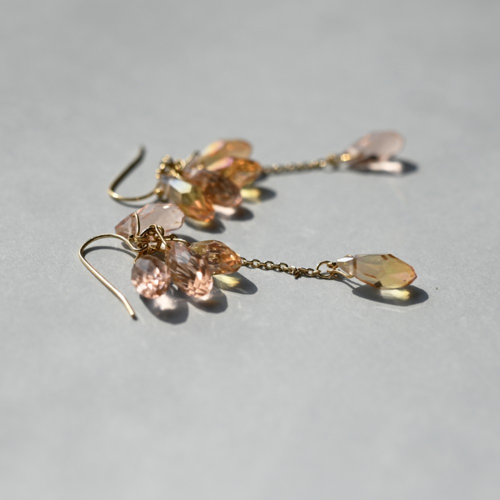 K18・ピンククリスタル - ブリオレットカットのシャンデリアピアス　～Aphrodite