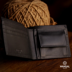 牛革二つ折り財布コインポケットとカードポケット付き(黒) 4枚目の画像