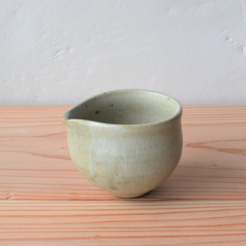 片口（かたくち）・酒器【白】 おちょこ・ぐい呑み・徳利 Frog's Eye