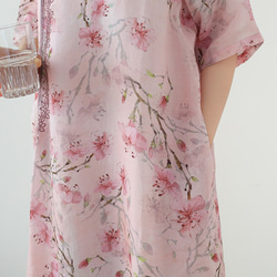 ■刺繍を入れたピンクのリネンワンピース 美しい花柄ラミーリネン 8枚目の画像