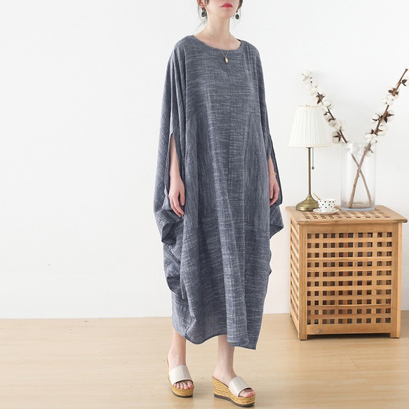 新品未使用品　Y,s ポンチョ風ワンピース（お値下げ中） 綺麗な落ち感のオーバーサイズ ポンチョ風ワンピ―ス ネイビー