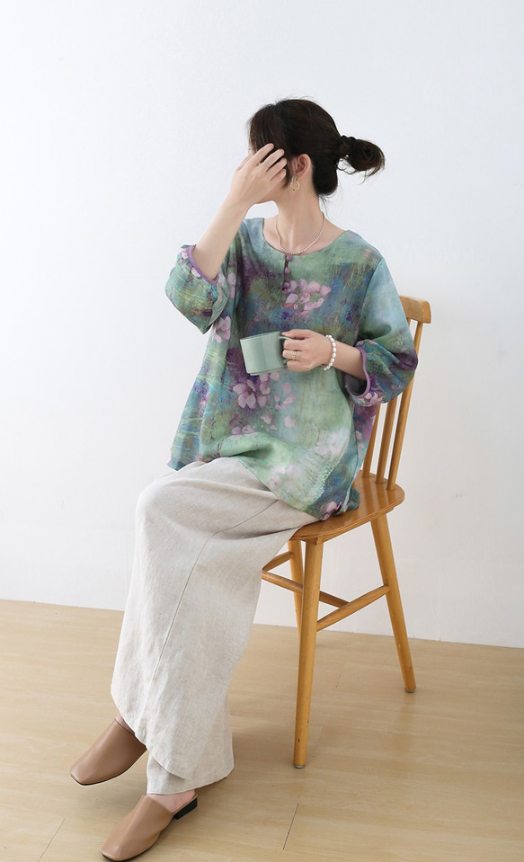 【2点限り】ふわり袖の 花柄シャツ ラミーリネン 4枚目の画像