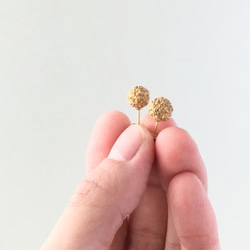 Mimosa｜Post Earrings 4枚目の画像