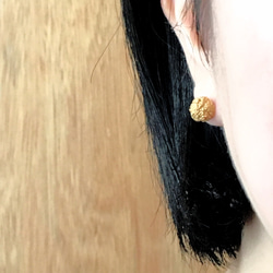 Mimosa｜Post Earrings 6枚目の画像