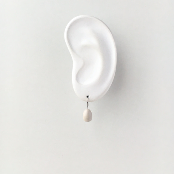 Bell｜Hook Earrings 4枚目の画像