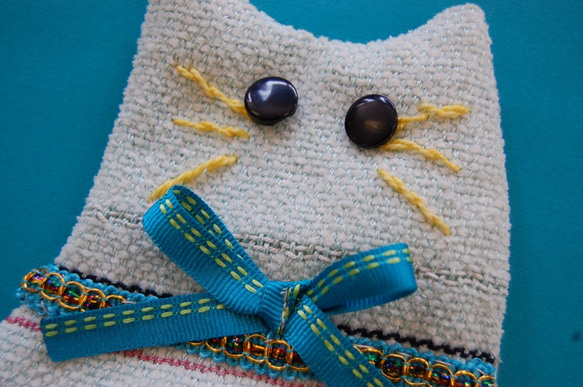 手織りの布の猫ポーチ 3枚目の画像