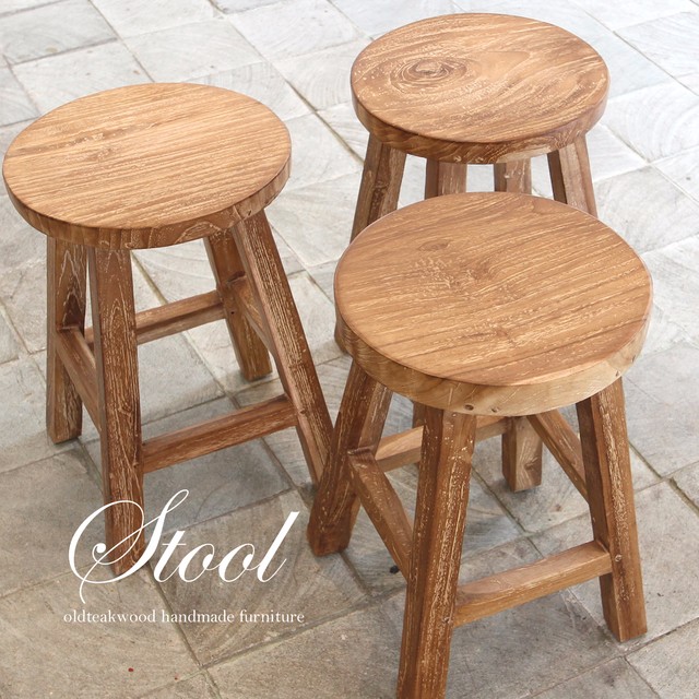 古材のチーク材を使用した、かわいい丸椅子　木製スツール Ｆ０２