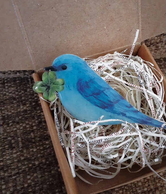幸せの青い鳥　クローバー　ブローチ　プレゼント　クリスマス 1枚目の画像