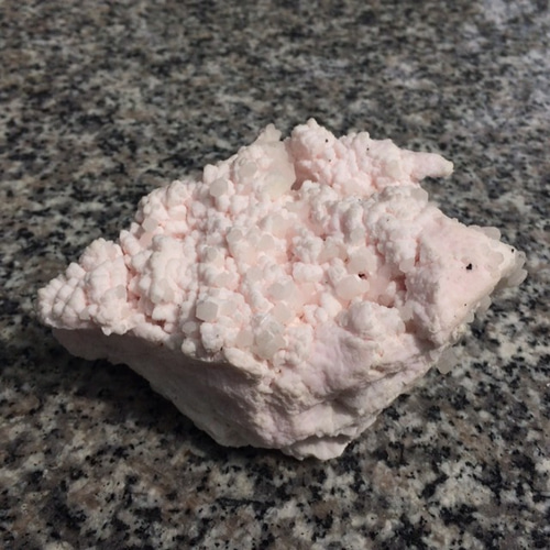 モコモコ マンガン ピンクカルサイト原石 570g その他インテリア雑貨