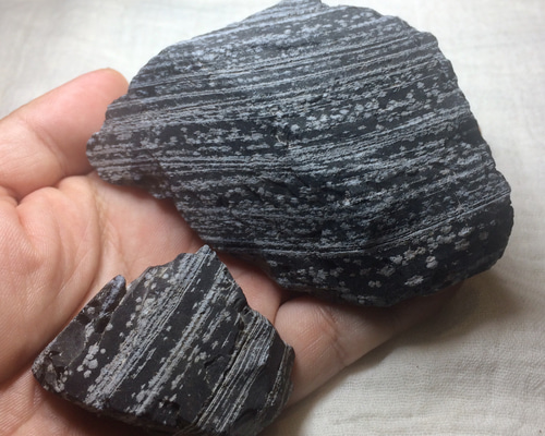 配送日指定可 スノーフレーク 黒曜石 オブシディアン 天然石