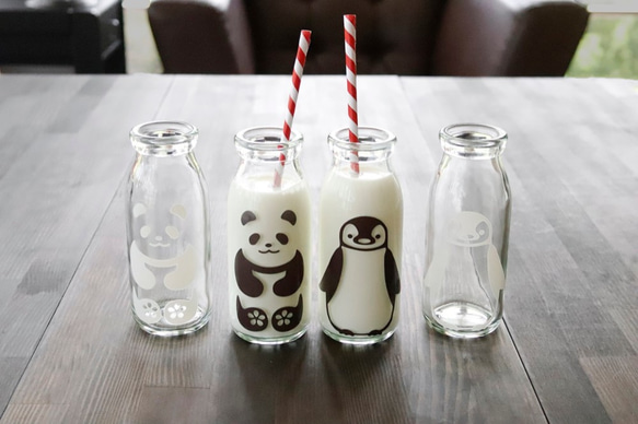 冷感ミルクボトル　牛乳スマイルグラス・丸モ高木陶器・ペアセット　ガラス瓶　ジュース瓶ペア200㏄牛乳瓶ミルク瓶　ジュース 8枚目の画像