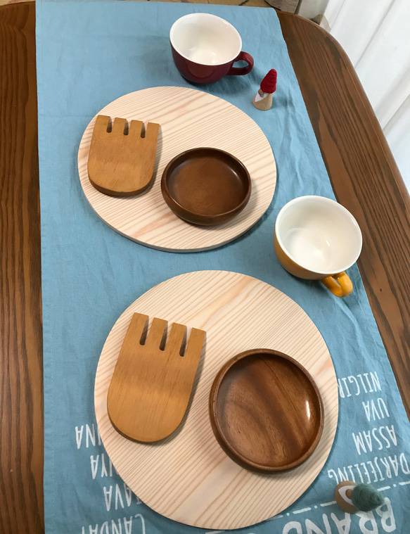 暮らしの道具《木皿 30センチ》国産杉　プレート　テーブルコーディネート　大皿 2枚目の画像
