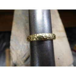 鍛造 結婚指輪 18金 k18 シンプル 甲丸 槌目 リング 鏡面 男性3.5mm 女性3mm 9枚目の画像