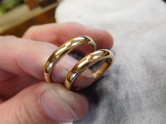 鍛造 結婚指輪 純金 k24 24金 シンプル 甲丸 リング 幅3mm 鏡面 鍛造 結婚指輪 純金 k24 24金 シンプル 甲丸 リング 幅3mm 鏡面