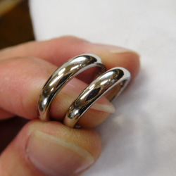 鍛造 結婚指輪 プラチナ1000 純プラチナ プラチナ999 甲丸 リング 幅3mm 鏡面 2枚目の画像
