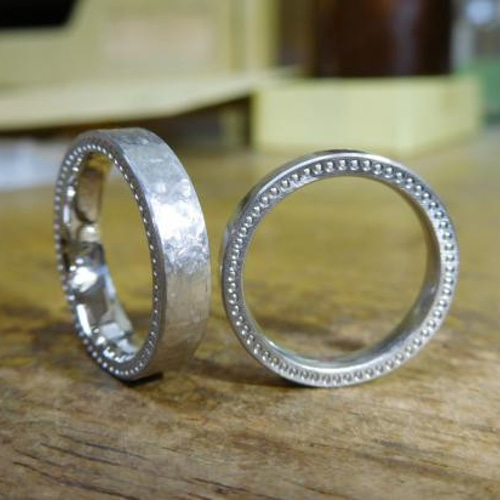 Pt900 プラチナデザイン平打ちリング