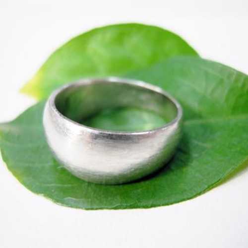 鍛造 結婚指輪 プラチナ pt900 太め 月形甲丸リング 幅9mm~4mm