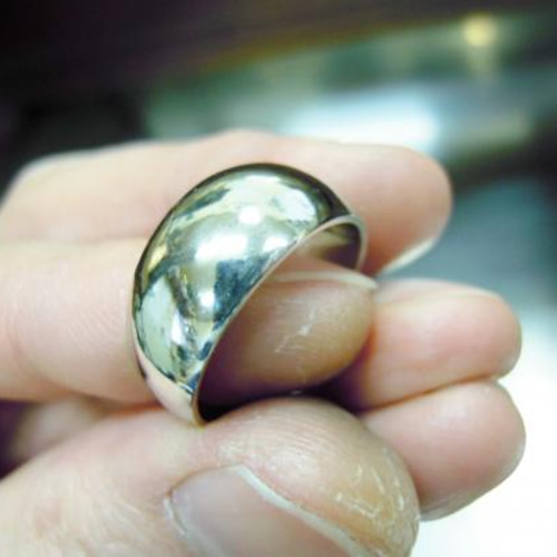 鍛造 結婚指輪 プラチナ pt900 太い 月形甲丸リング 幅9mm~4mm