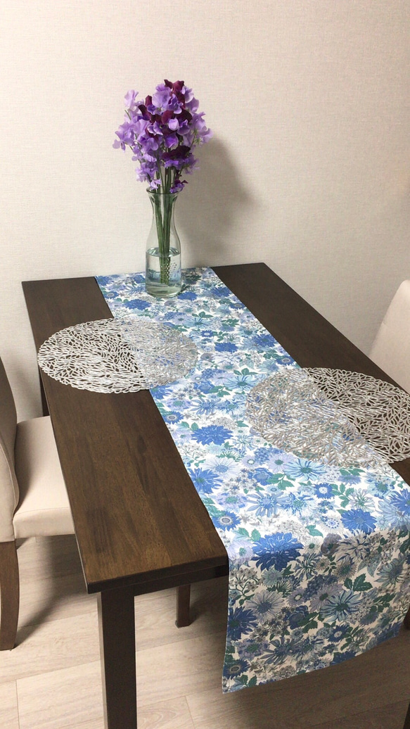 ブルーの花柄テーブルランナー テーブルクロス tomokk501 通販