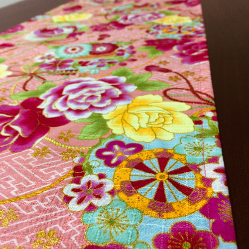 和柄テーブルランナー **ピンク** テーブルクロス tomokk501 通販