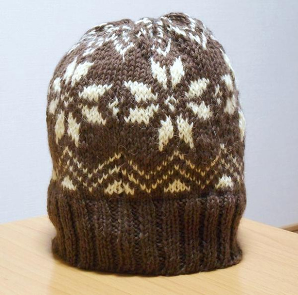 雪の結晶編み込み模様のニット帽 キャップ 布遊び 通販 1674761