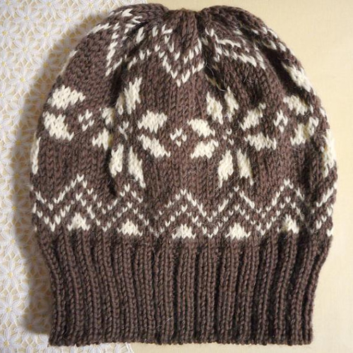 雪の結晶編み込み模様のニット帽 キャップ 布遊び 通販 1674761