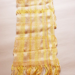 手織りベージュ系マフラー MUF103A 手染め 男女共用 強撚糸 シルク キッドモヘア アンゴラ プレゼント 2枚目の画像