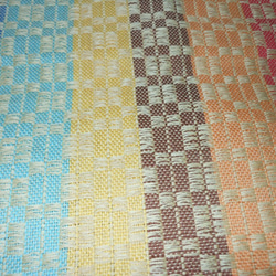 手織 レインボウカラー リネン テーブルセンター ロングタイプ 明るくさわやか 1枚目の画像