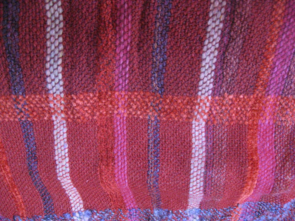 手織り カシミア混 ウール 柔らか マフラー MUF127A 赤 プレゼント 2枚目の画像