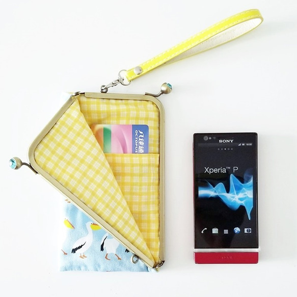 SALE! L字型口金手機夾・手機包 (白鵜鶘 x 粉藍) 第5張的照片