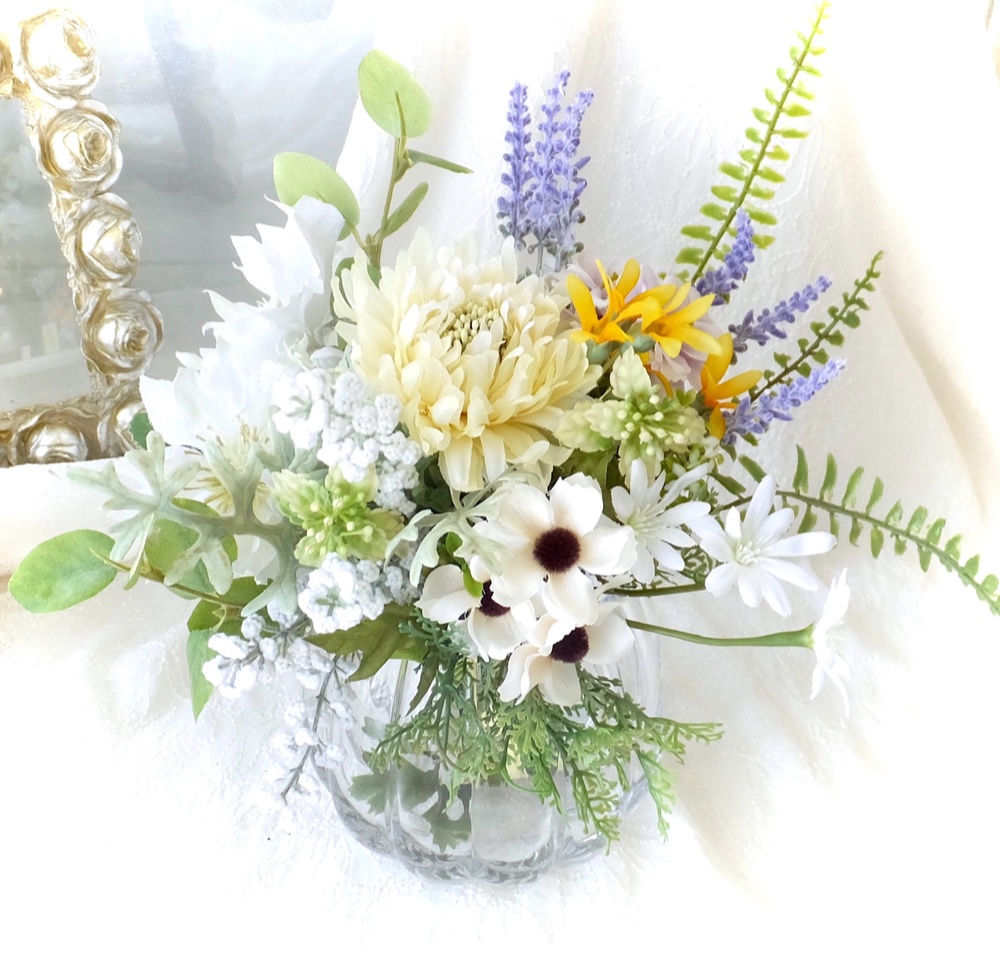 SOLD OUT　ナチュラルな花束アレンジ：花びん付き【アーティフィシャルフラワー】